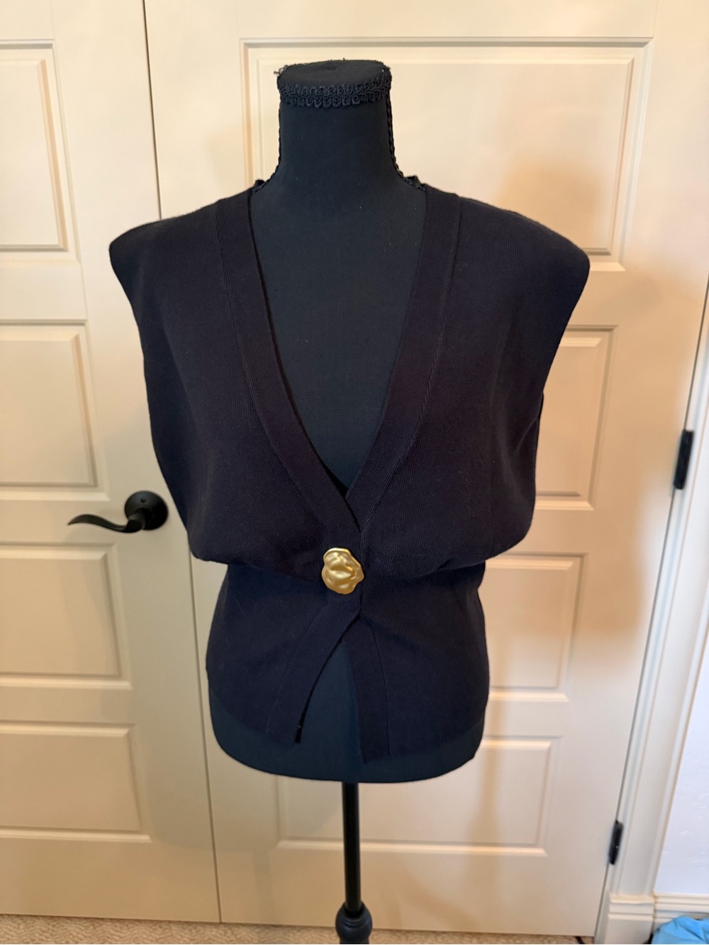 Commense Black V-Neck Sleeveless Knit Vest with Gold Button
